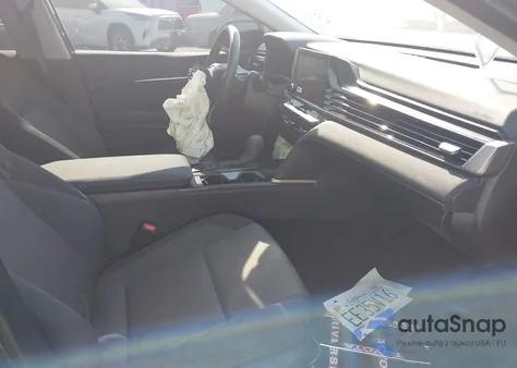 2025 Toyota Camry Le z USA, uszkodzony, nr VIN 4T1DAACK6SU174390